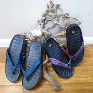 NWOT Nike Flip Flops 2 Prs. Beach Sandals